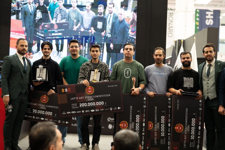 معرفی قهرمان و نفرات برتر مسابقات ستارگان لاته آرت 1403